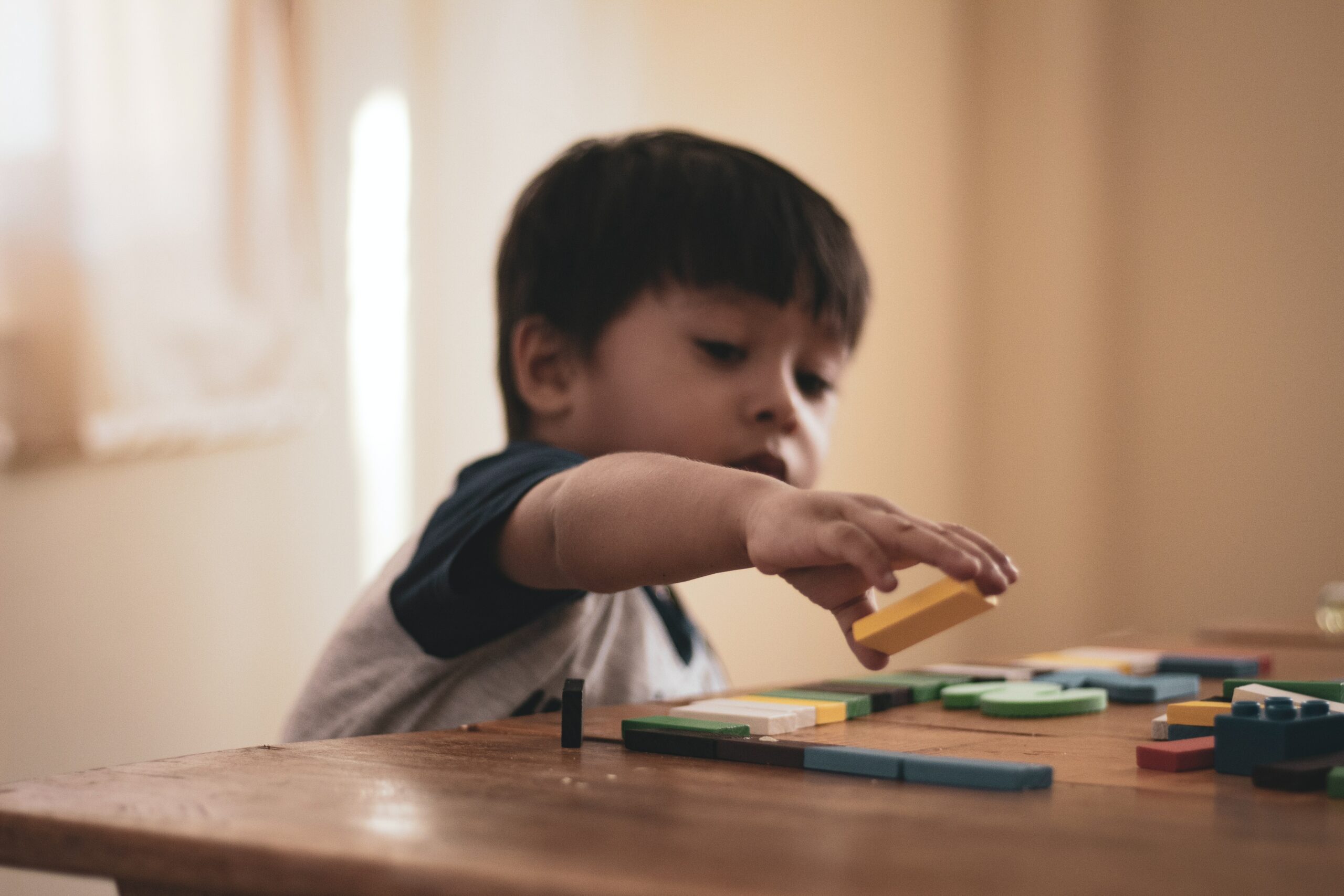 Heb jij vragen over autisme? Hier vijf vragen over autisme beantwoord.