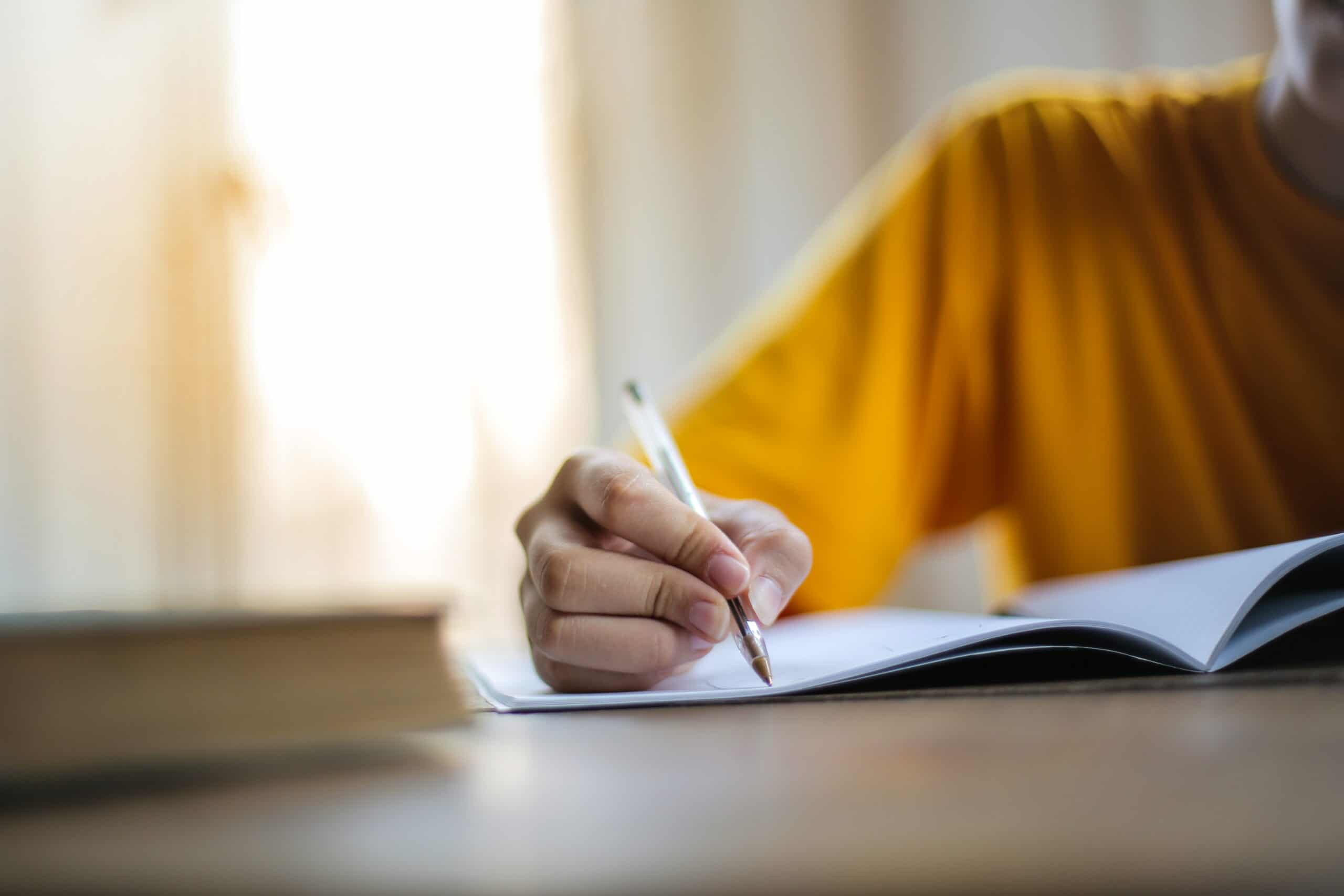Ontspannen door middel van boogjes tekenen
